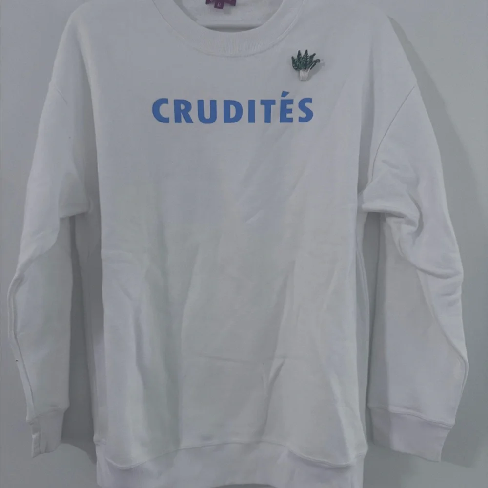 NWOT STAUD Crudités Slogan White Sweatshirt with Blue Print and Pin. - Picture 2 of 7